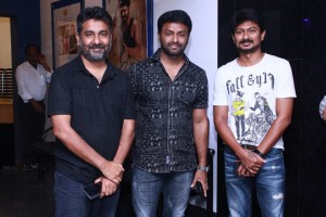 Ippadai Vellum Special Show