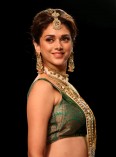 Kajal and Taapsee at their ravishing best