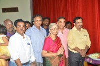Kamal Haasan‬ honors Film news Anandhan