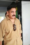 Kamal Haasan returns to pay condolence to K.Balachander