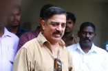 Kamal Haasan returns to pay condolence to K.Balachander