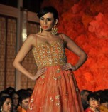 Karisma Kapoor Ramp Walks For Maheka Mirpuri 