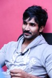 Kochadaiiyaan Live Chat With Aadhi