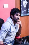 Kochadaiiyaan Live Chat With Aadhi