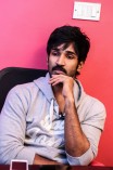 Kochadaiiyaan Live Chat With Aadhi