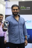 Madhavan launches HTC One