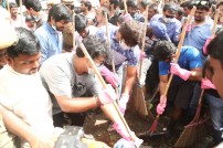 Nadigar Sangam Cleans Chennai