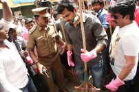 Nadigar Sangam Cleans Chennai