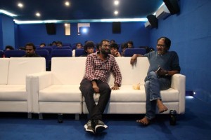 Nenjil Thunivirunthal Grand Premiere Show