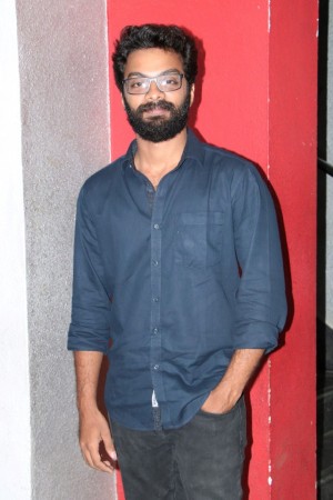 Nenjil Thunivirunthal Grand Premiere Show