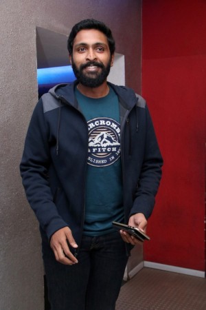 Nenjil Thunivirunthal Grand Premiere Show