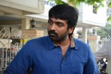 Vijay Sethupathi Promotes Pannaiyarum Padminiyum