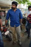 Vijay Sethupathi Promotes Pannaiyarum Padminiyum