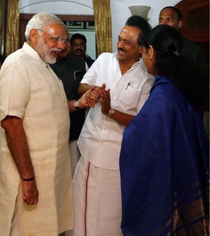 PM Modi Meets Kalaignar Karunanidhi And Stalin In Chennai