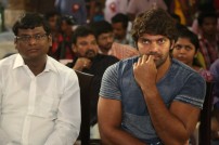 Ra. Parthiban's Manakkalimpu