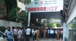 Rajinikanth visits hospital to meet K Balachander