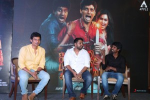 Sangili Bungili Kadhava Thorae Success Meet