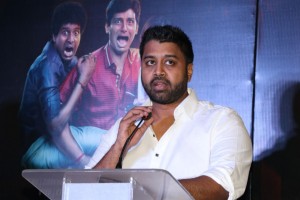 Sangili Bungili Kadhava Thorae Success Meet