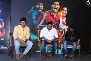 Sangili Bungili Kadhava Thorae Success Meet