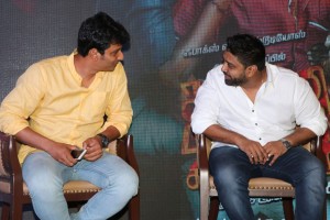Sangili Bungili Kadhava Thorae Success Meet