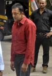 Sanjay Dutt goes home on parole