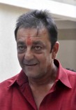 Sanjay Dutt goes home on parole