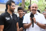 Sathyaraj & Sibiraj rescue a dog which survived the Porur disaster