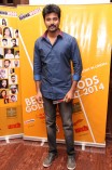 Sivakarthikeyan at the Behindwoods Gold Medals 2013