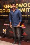 Sivakarthikeyan at the Behindwoods Gold Medals 2013