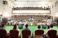 Sivakumar's express Mahabharatham narration with full family in attendance