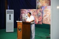 Sivakumar's express Mahabharatham narration with full family in attendance
