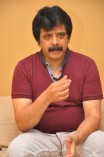 Singer Srinivas chats live for Kochadaiyaan