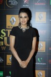 Stars at 9th Renault Star Guild Awards