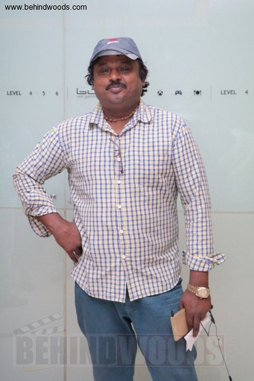 Suriya and Karthi at Theeran Adhigaram Ondru Celebrity Show