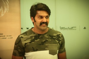 Suriya and Karthi at Theeran Adhigaram Ondru Celebrity Show