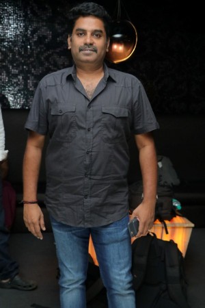 Suriya and Karthi at Theeran Adhigaram Ondru Celebrity Show