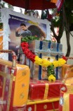 THALAIVA COMES IN GOLDEN CHARIOT - FULL SWING FANS CELEBARATIONS