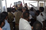 THALAIVA COMES IN GOLDEN CHARIOT - FULL SWING FANS CELEBARATIONS
