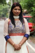 Vaanga Kaadhalikkalam movie pooja