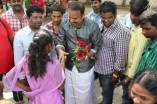 Venkat Prabhu makes children happy on his birthday