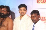 Vijay graces the wedding of his fans