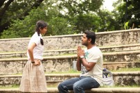 Kadhal Kasakkudhaiya (aka) Kadhal Kasakudhaiyaa