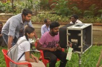 Kadhal Kasakkudhaiya (aka) Kadhal Kasakudhaiyaa