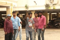 Kadhal Kasakkudhaiya (aka) Kadhal Kasakudhaiyaa