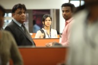 Kadhalum Kadanthu Pogum (aka) Kadhalum Kadanthu Pogum