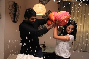 Puriyaatha Puthir (aka) Mellisai