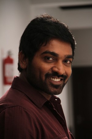 Puriyaatha Puthir (aka) Mellisai