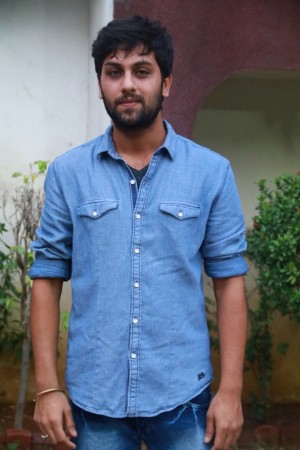 Meesaya Murukku (aka) Meesaiya Murukku