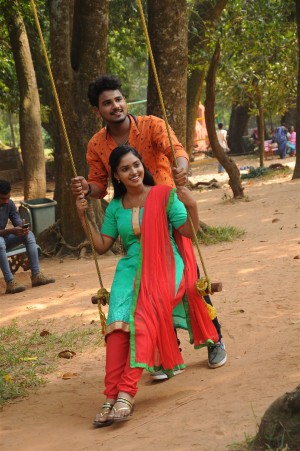 Naan Yaarendru Nee Sol (aka) Naan Yaar endru Nee Sol