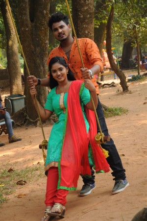 Naan Yaarendru Nee Sol (aka) Naan Yaar endru Nee Sol